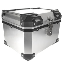 Cargar imagen en el visor de la galería, CAJUELA CUADRADA 45L PLÁSTICO TECHX2 PLATA/NEGRO C/ RESPALDO Y SEGURO ANTIROBO MOD. SG-530