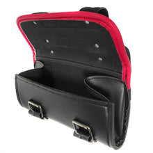 Cargar imagen en el visor de la galería, ALFORJA GRANDE OVALADA 2 BROCHES K2 LINEA ROJA C/ ADORNOS Y PORTA HERRAMIENTAS (JUEGO)