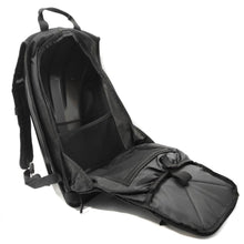Cargar imagen en el visor de la galería, MOCHILA TECHX2 MOD. JK27 NEGRA 18L